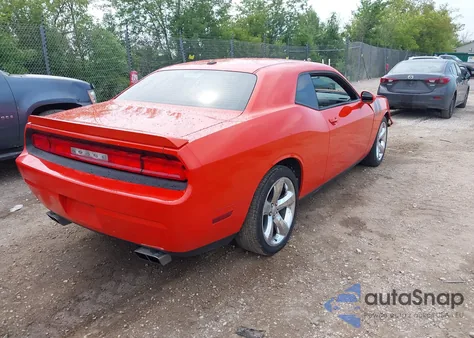 2013 Dodge Challenger R/T z USA, uszkodzony, nr VIN 2C3CDYBT8DH740439